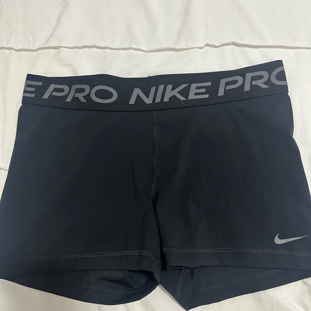 Nike Pro Women's Black Shorts